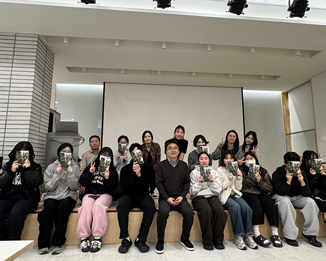 충주 시민과 함께하는 북! 톡 5탄 “빛과 그림자의 교향시” 성료