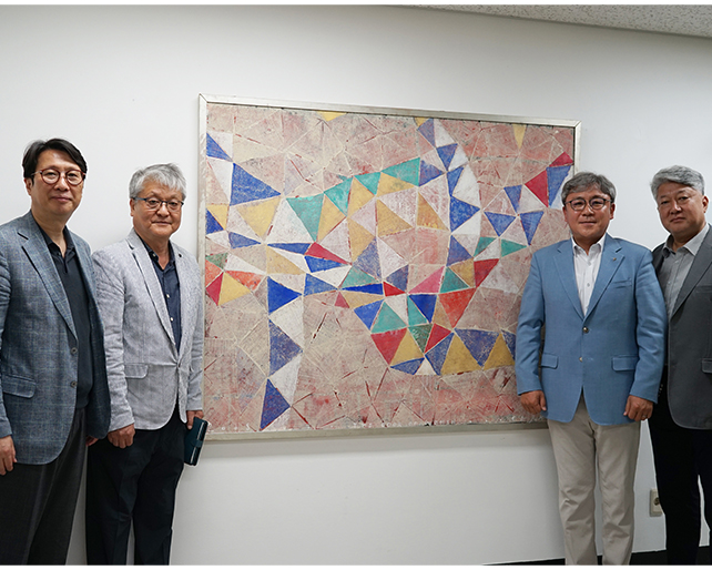 디자인대학 교수작품전 수익금 및 조형예술학과 오재규 교수 개인 작품 기부