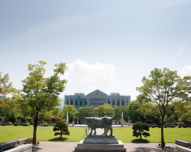 의과대학 김성영·유미현 교수, BRAF V600E 역형성 갑상선암 표적치료제 내성 극복 연구 ‘한빛사’ 선정